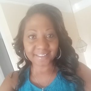 Meet your Posher, Toni